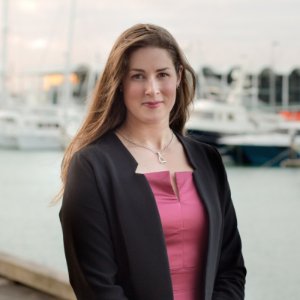 Nicole Oliver